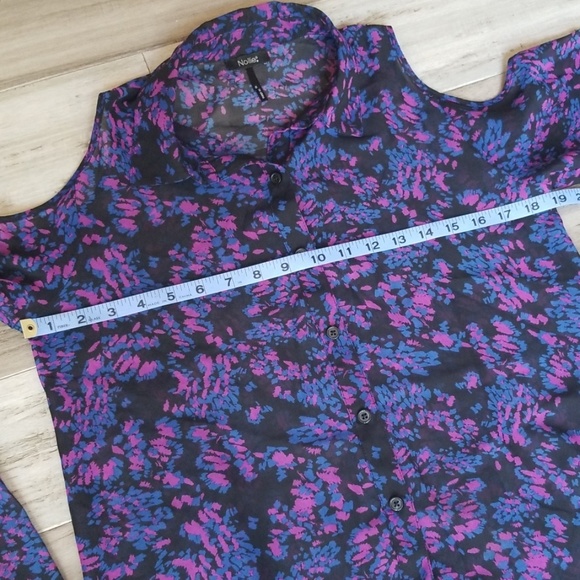 Nollie Cold Shoulder Button Down Printed Top - Picture 7 of 7